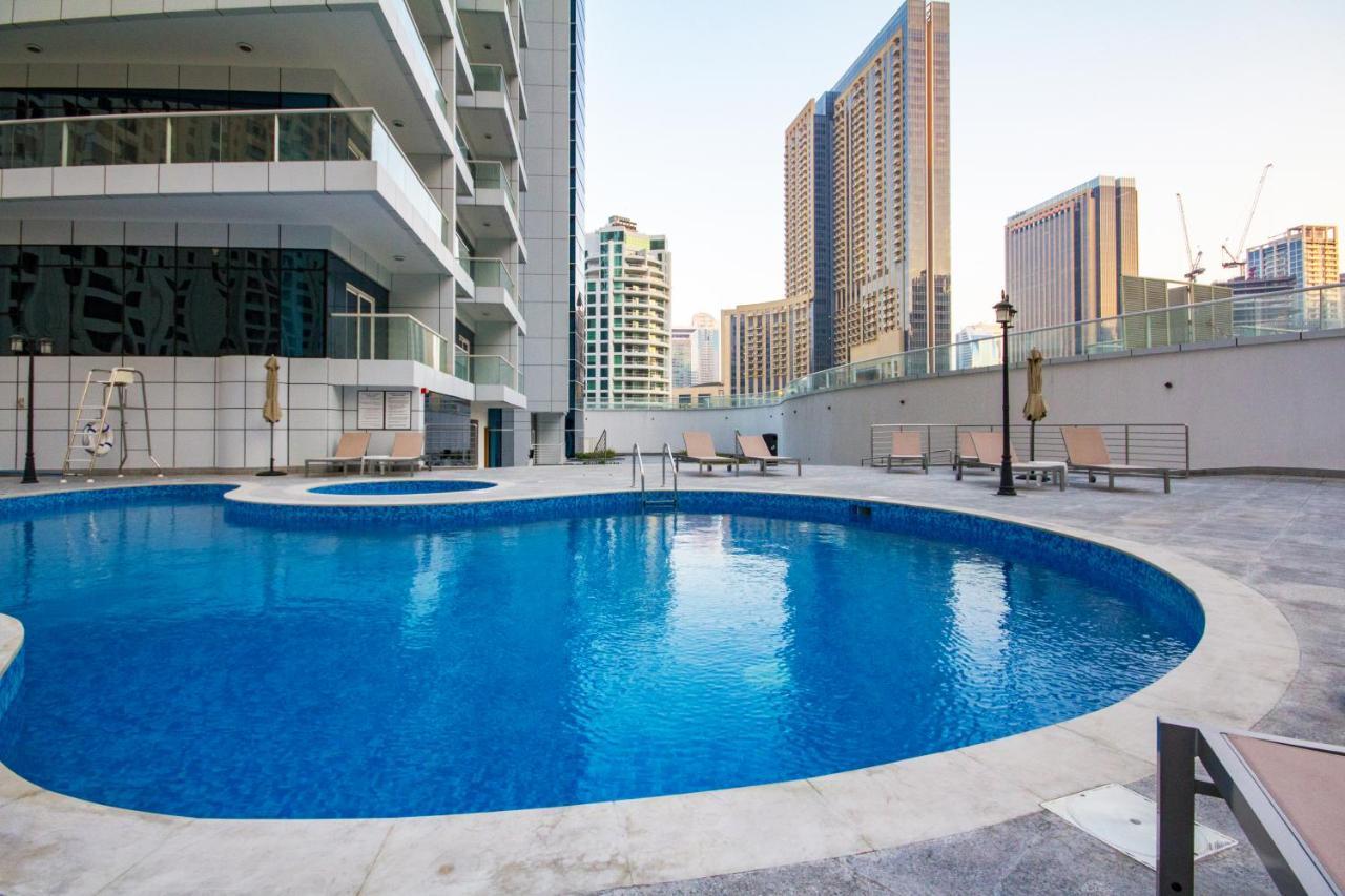 Apartment Luton - Marina, Continental Tower *