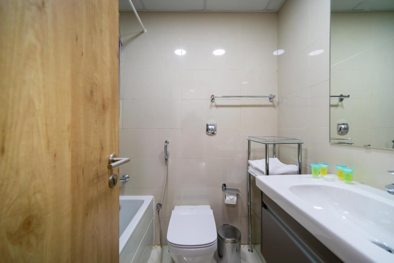 Apartment Luton - Marina, Continental Tower